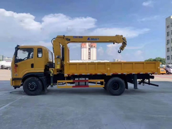 國六東風暢行D1徐工6.3噸四節(jié)直臂吊機隨車吊