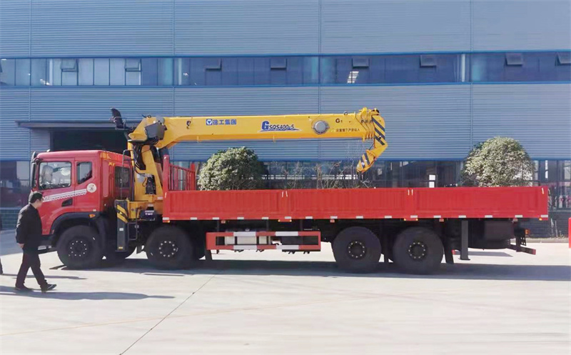  東風(fēng)華神DV5 前四后八 300馬力 徐工16噸隨車(chē)吊